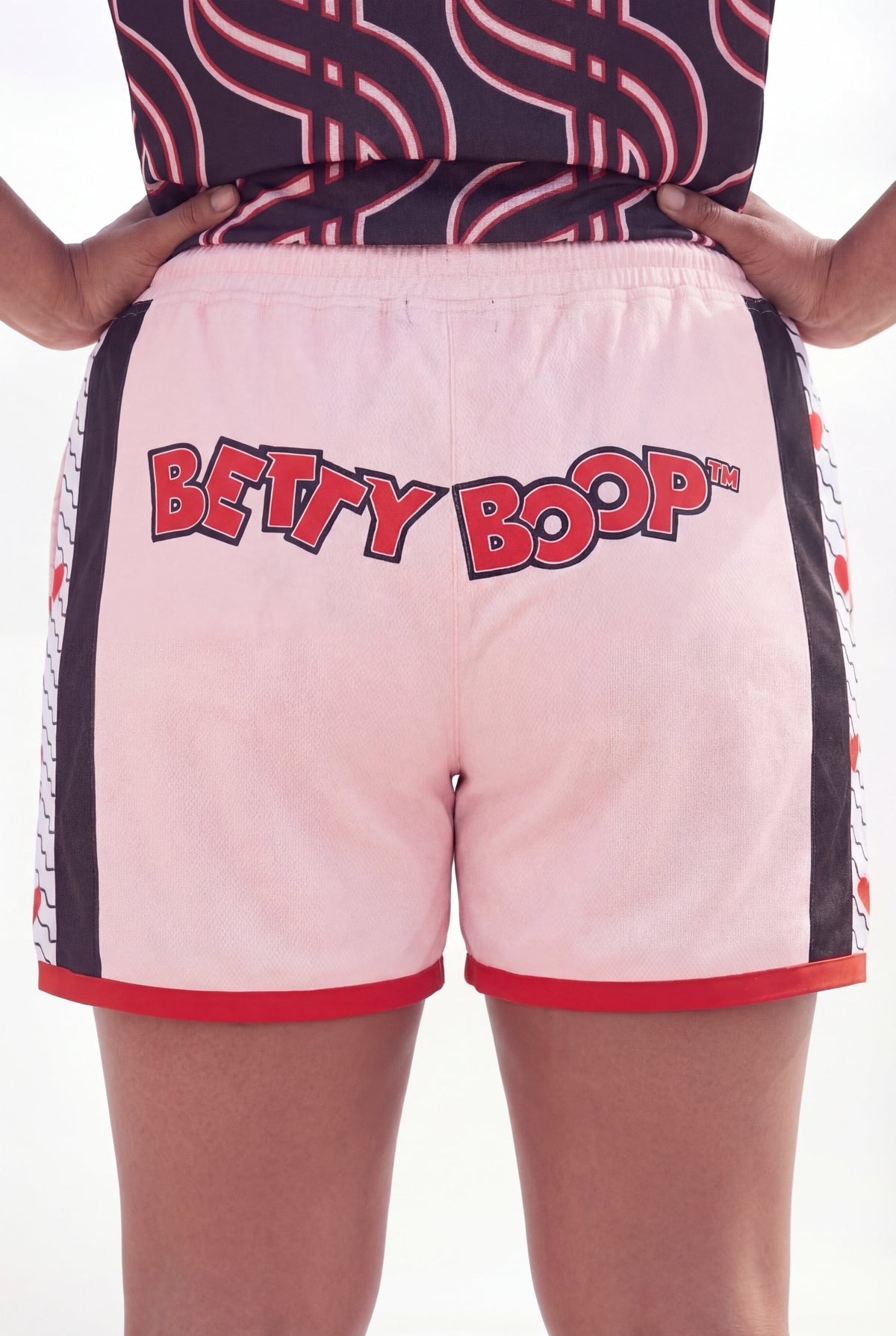 Betty Boop Sweetheart Women's Plus Size Basketball Mesh Shorts - Pink
